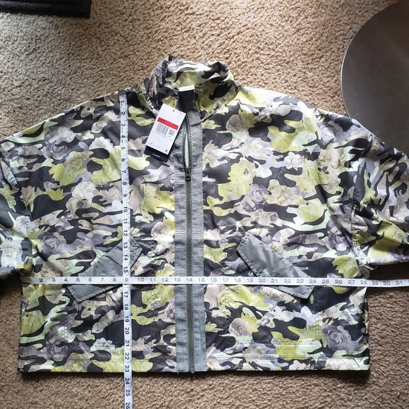 NWT Nike Green Camo Woven Jogging Suit Size L - Picture 5 of 12
